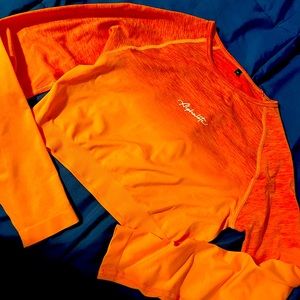 Alphalete long sleeve crop top